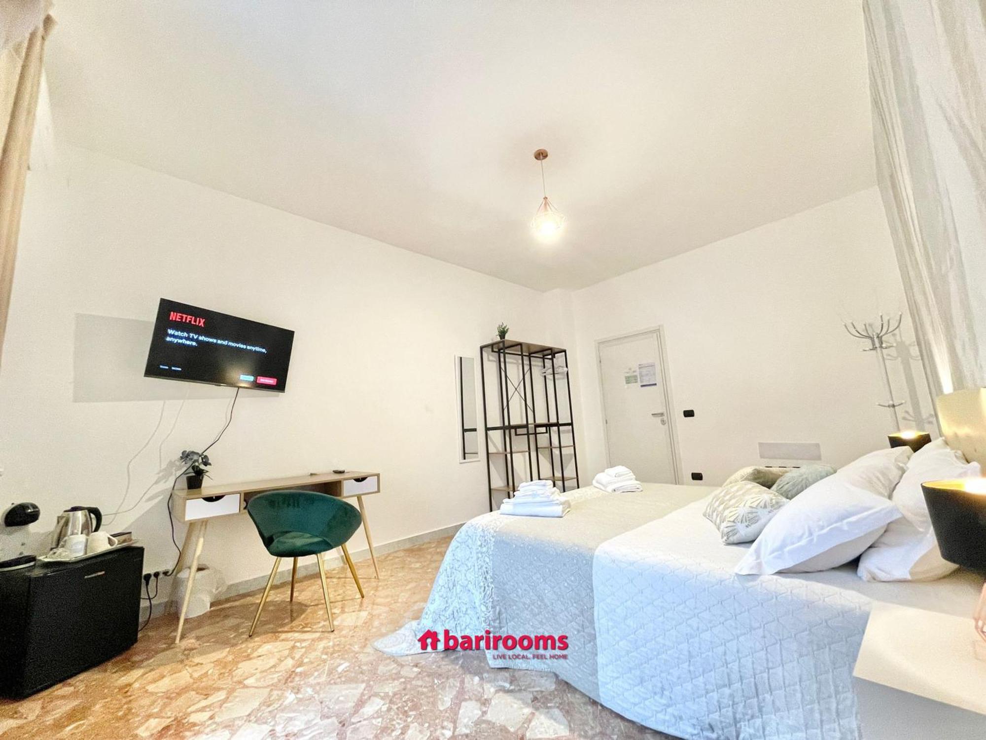 Barirooms Piccinni 外观 照片